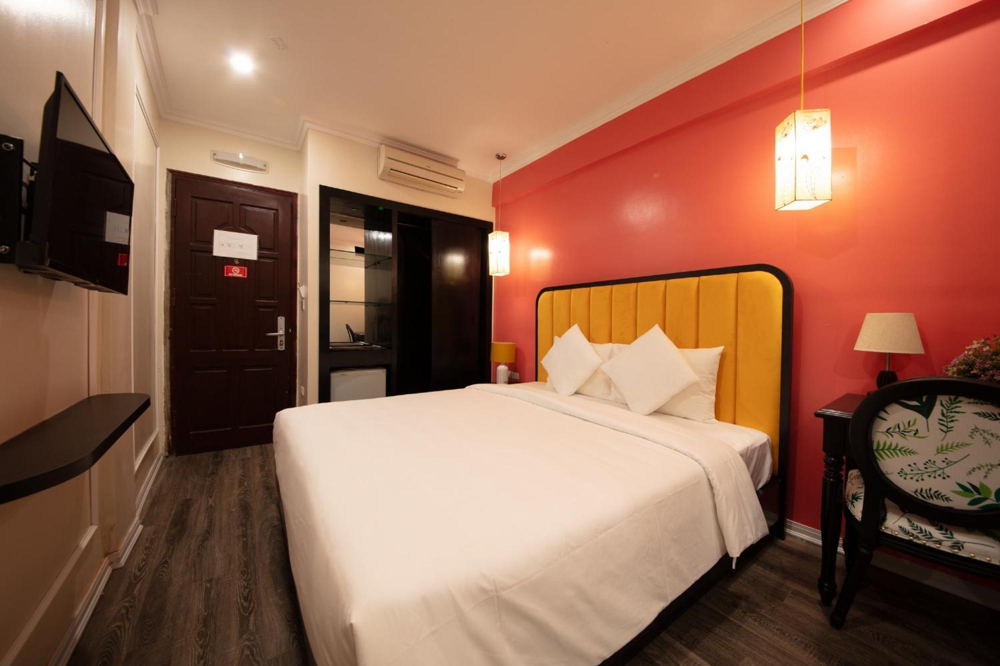Omina Hanoi Hotel & Travel エクステリア 写真